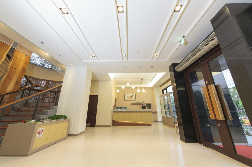 兩腳詩集綠活學旅 L 全自助入住平日旅館 L Jiji Exterior foto